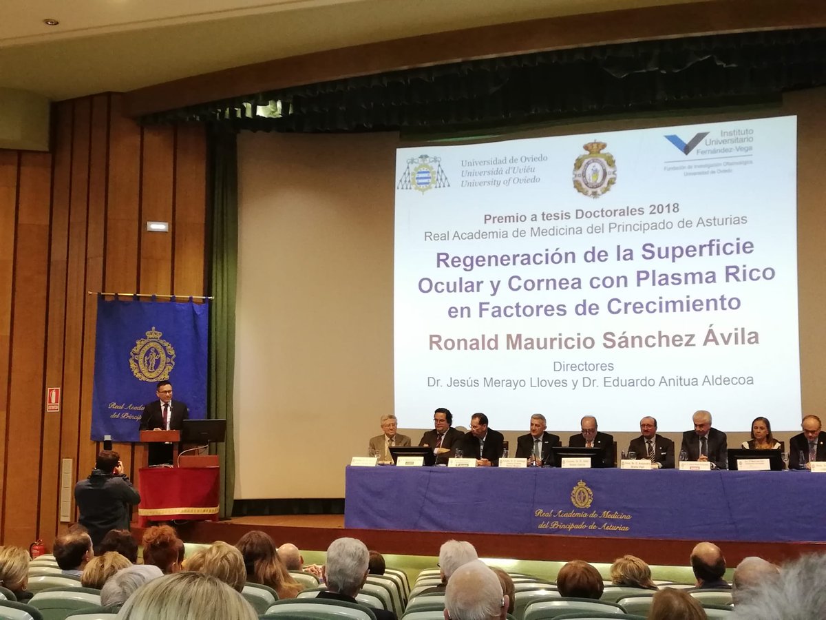 La Real Academia de Medicina y Cirugía de #Asturias entregó ayer las distinciones a las mejores tesis doctorales leídas en la <a href="/uniovi_info/">Universidad Oviedo</a> a lo largo de 2018. La del Dr. Ronald Mauricio Sánchez Ávila, que estuvo en el #IUFV, ganó el Premio Extraordinario.  bit.ly/2D5DlfH