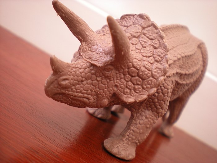 At this point, lets just take a moment to marvel at the beauty of these models. Look at the details on the Triceratops!*big thanks to  @dinotoyblog who post these photos and reviews of these toys. Give them a follow!