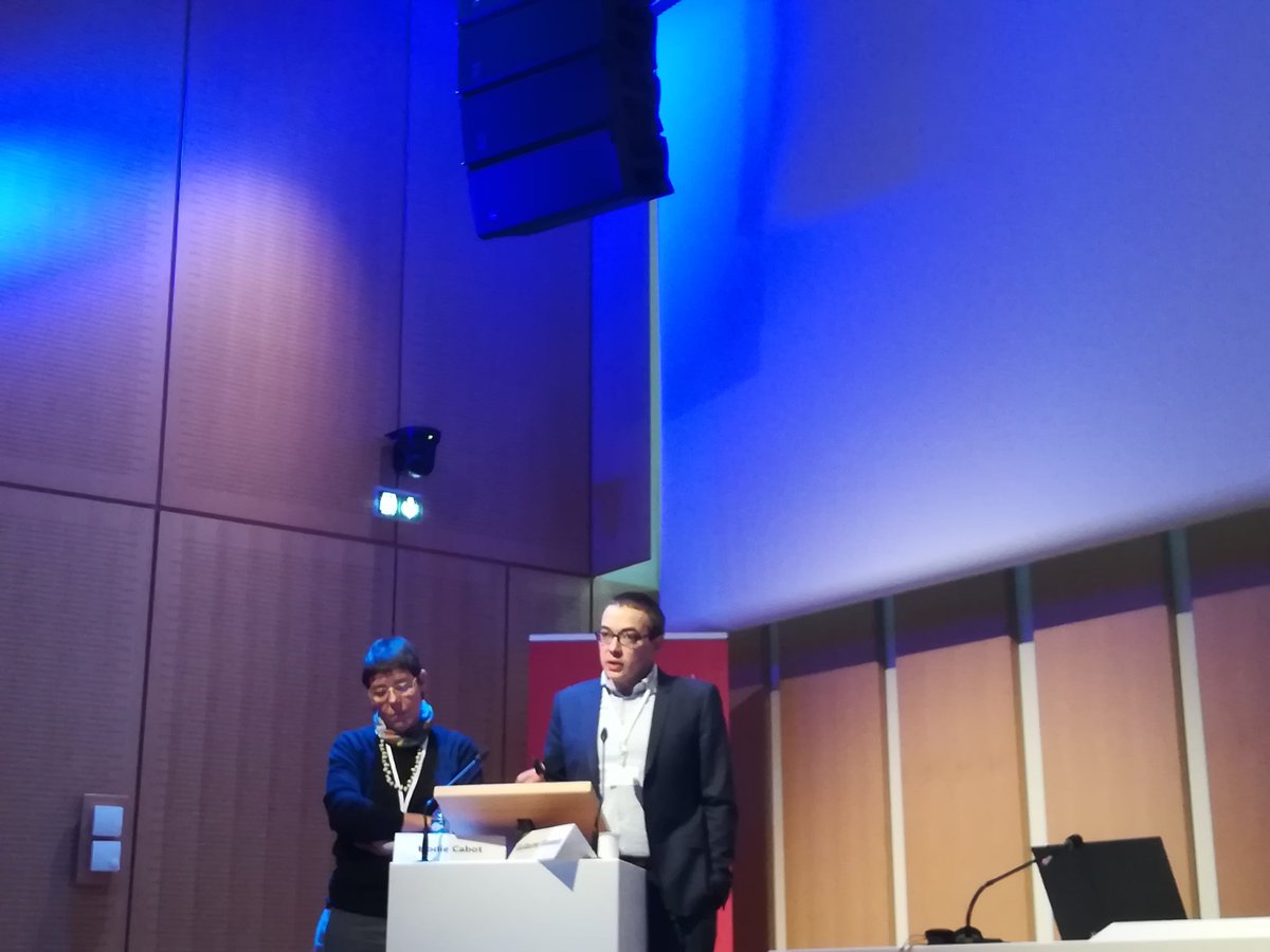 DuvernayT's tweet photo. #archeojustice Elodie Cabot @inrap et Guillaume Visseaux @CHUnantes ont travaillé ensemble à un protocole commun d'intervention entre légiste et anthropologues, à toutes les étapes de l'enquête : levée des corps, identification, analyse des tissus mous, cause du décès. https://t.co/LwqKkfN1ox