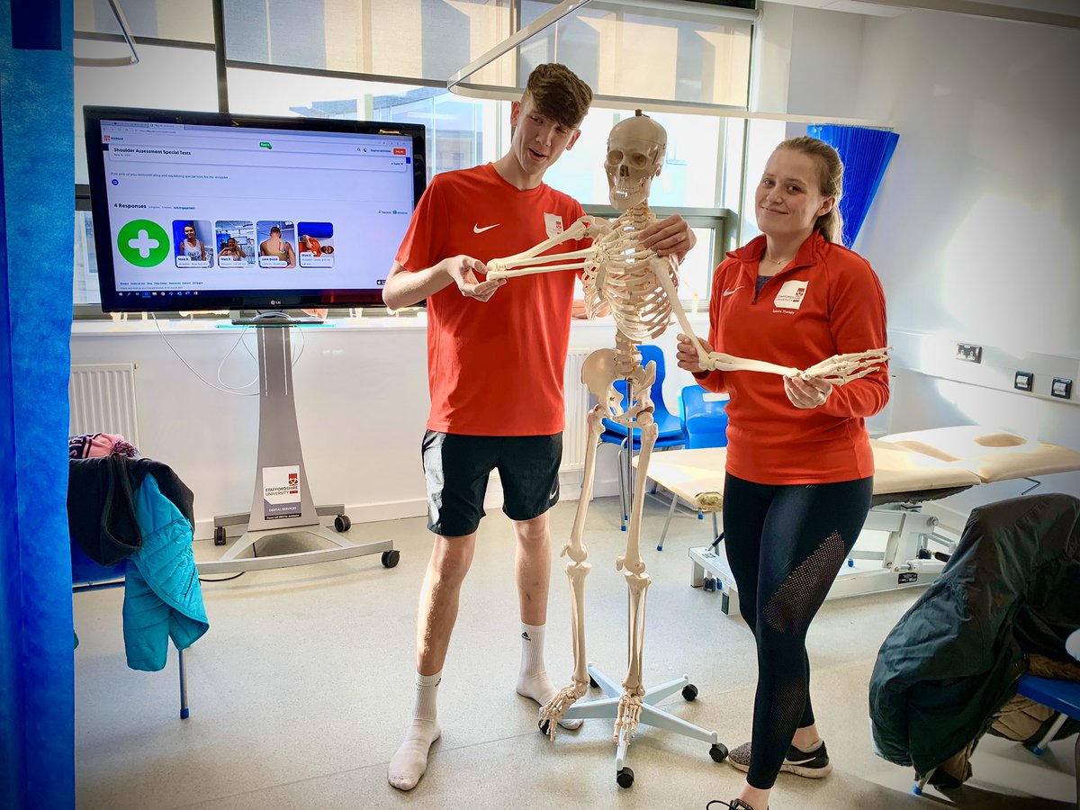 jordanethx7's tweet photo. Great to see the @SUSTclinic @StaffsUni students doing their best to be @Physiotutors @PeakSportUK #BodyMaster with @Flipgrid and @MicrosoftTeams - awesome tool #engagement #innovativeteaching @Jisc #wannabe #sportstherapy https://t.co/I1YKAfUKbl