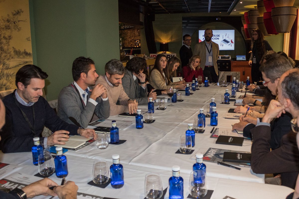IPMARK's tweet photo. #Modelodeatribución predictivo, aún lejano en España #MarketingBrunch by @IPMARK, guiado por Rocío Sanz (@DIA_Group) y patrocinado por @walmeric #datos #atribución #medios  https://t.co/gmcXKUCkhm https://t.co/zII9YAqubR