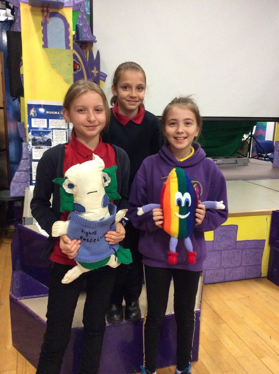 meadowlaneprm's tweet photo. Some of our I-Rights children had a lovely morning at @hafodprimary with children from other schools, sharing our fundraising journey so far! #Unicef #RRSA #RightsRespecting #Irights #Collaboration https://t.co/07AFI8tYHv