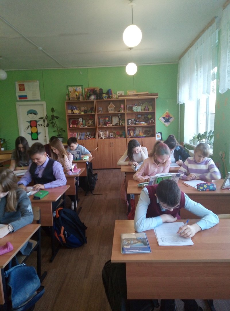 22 ноября обучающиеся школ района приняли участие  в Международной общественной акции «Далевский диктант»