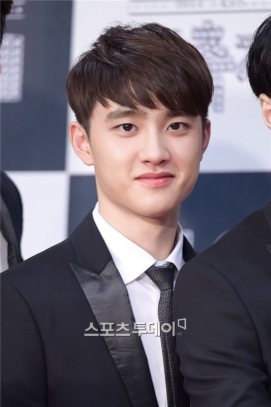 enthralleddd's tweet photo. 180828 'Double Ten-Million (Admissions) - Quadruple Million Seller' EXO #DohKyungsoo, Grabbing "Two Rabbits"
https://t.co/sNGVcl17iG

180412 Doh Kyungsoo · YSJ · YDJ - 'Actdols' that grab Singing and Acting with both hands
https://t.co/bPFmma8fnY

#DO #도경수 #디오 https://t.co/uC9TVeHuoQ