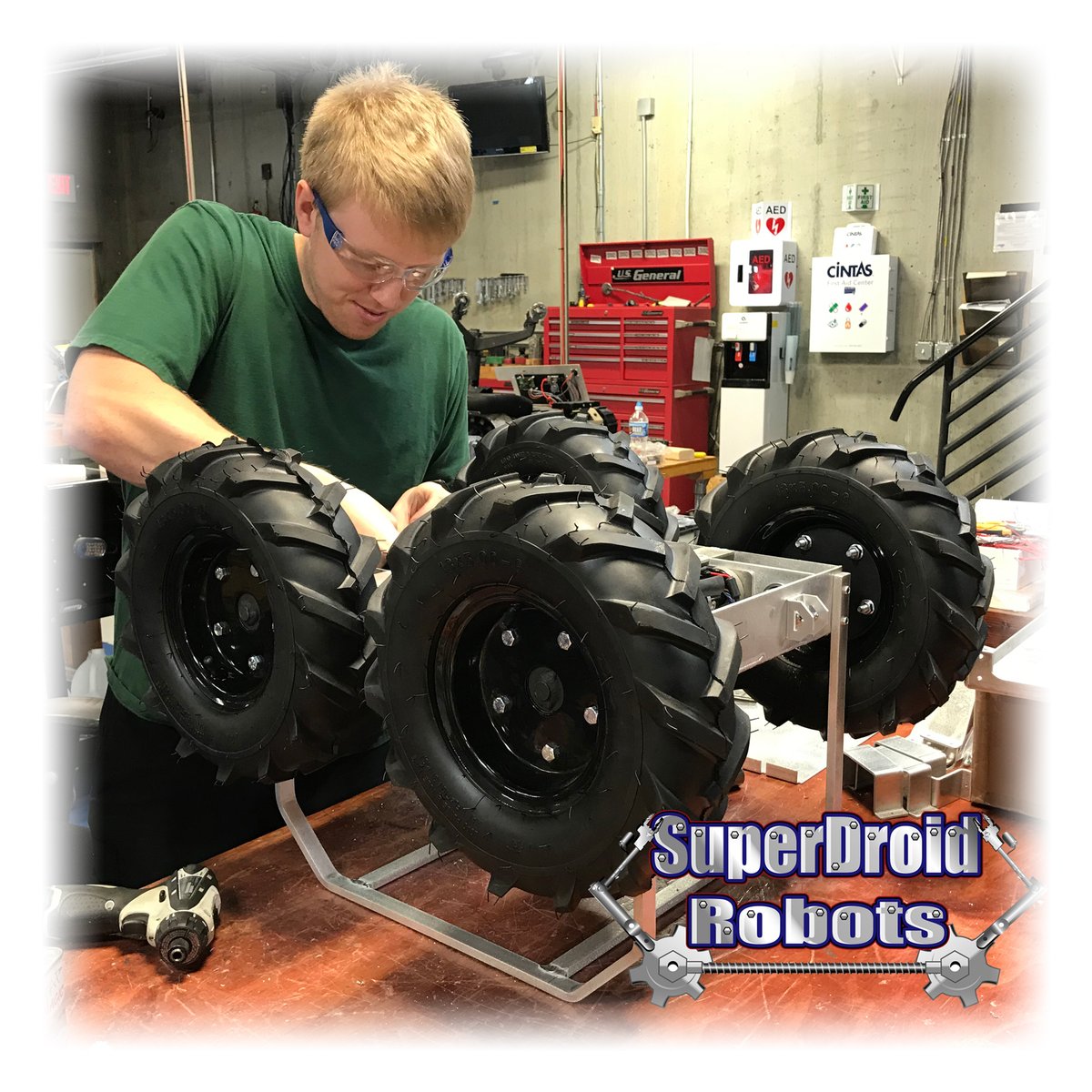 SDRobots's tweet image. Each of our robots is custom made by our team of engineers. From custom frames to our ready to ship kits, you can find something for your robotic needs! Find out more at ow.ly/otqo50xh8Sj 

#robotics #technology #superdroidrobots