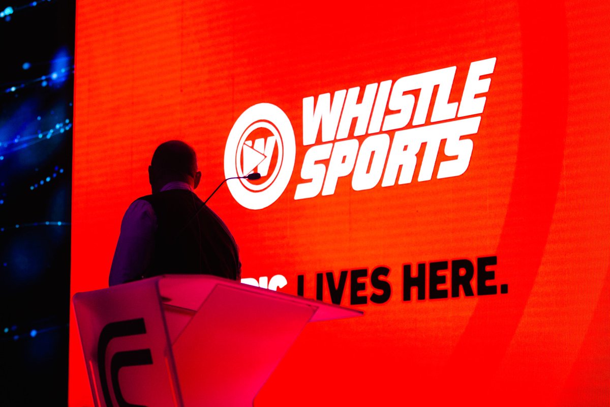 🗣 <a href="/jnath/">Jeff Nathenson</a> (<a href="/WhistleSports/">Whistle</a>) on current trends crucial for understanding and engaging with Gen Z. 
➡️ ”Put social at the centre of your entire business. It is a continuous feedback loop with customers, stakeholders, your team and the wider community.”
#sporto2019