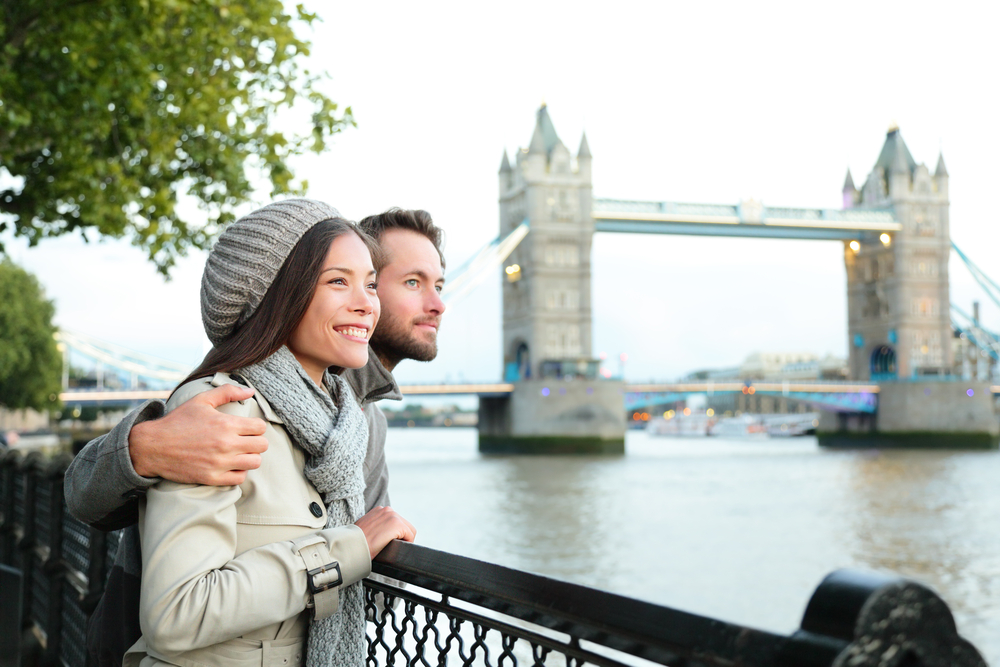 CircularCruise's tweet photo. Do you have friends from out of town visiting? 

Let them be tourists on board our River Thames cruise and they can see all the London landmarks https://t.co/BbeDk1HdCy https://t.co/lolJ47iX9X