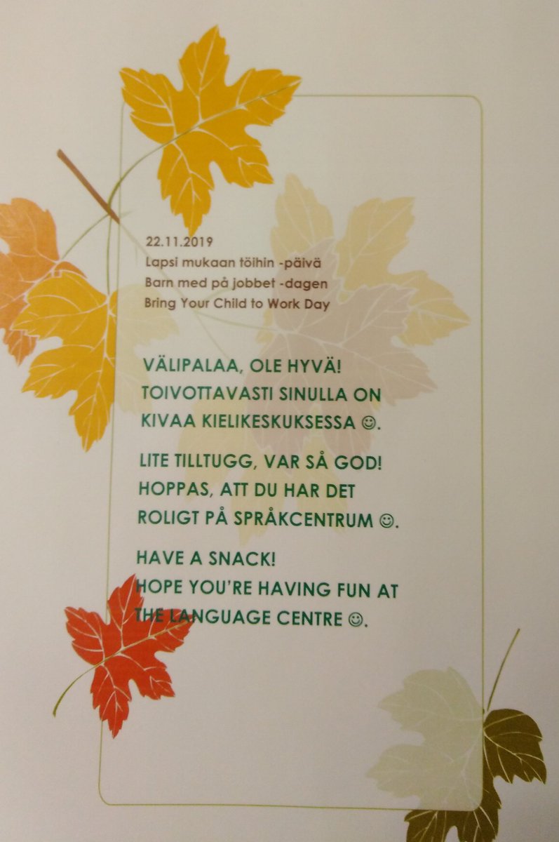 #lapsimukaantöihin 
#uhlanguagecentre 

Today we celebrate #bringyourchildtoworkday.

Kiitos <a href="/kielikeskus/">UH Language Centre</a>, paras ja perhemyönteisin työyhteisö. Meillä oli huipputunt, ja nyt eräs 5-vuotias on vakuuttunut, että aikoo isona opeksi yliopistoon, kun täällä on niin kivaa 😊
