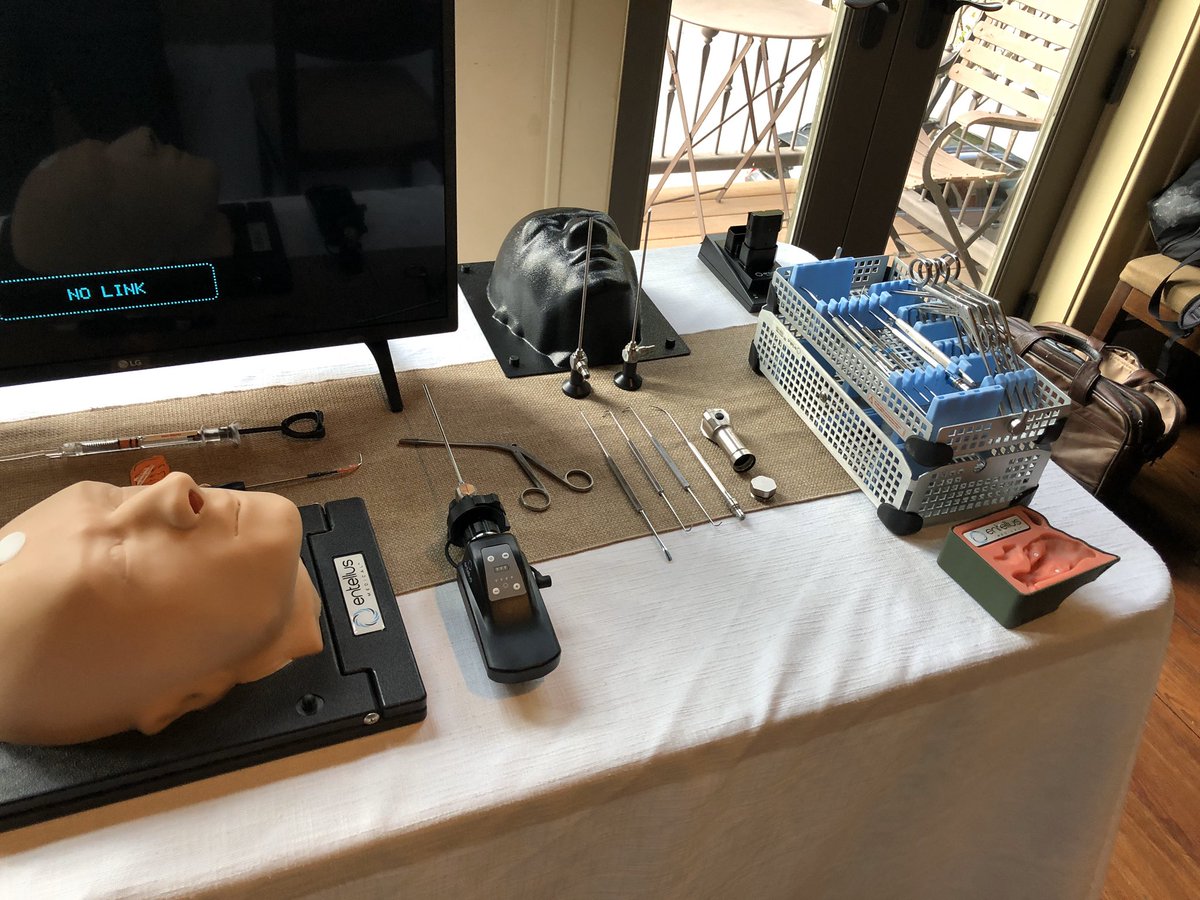 MyAllergyENT's tweet photo. #PeerToPeer training #COE day with @DrLeeBryant @DrScottFortune polypectomy #Latera #Clarifix septoplasty #ethmoidectomy &amp; #BalloonSinusDilation #minimallyinvasiverhinology #officebasedrhinology https://t.co/w6vdX9qhii