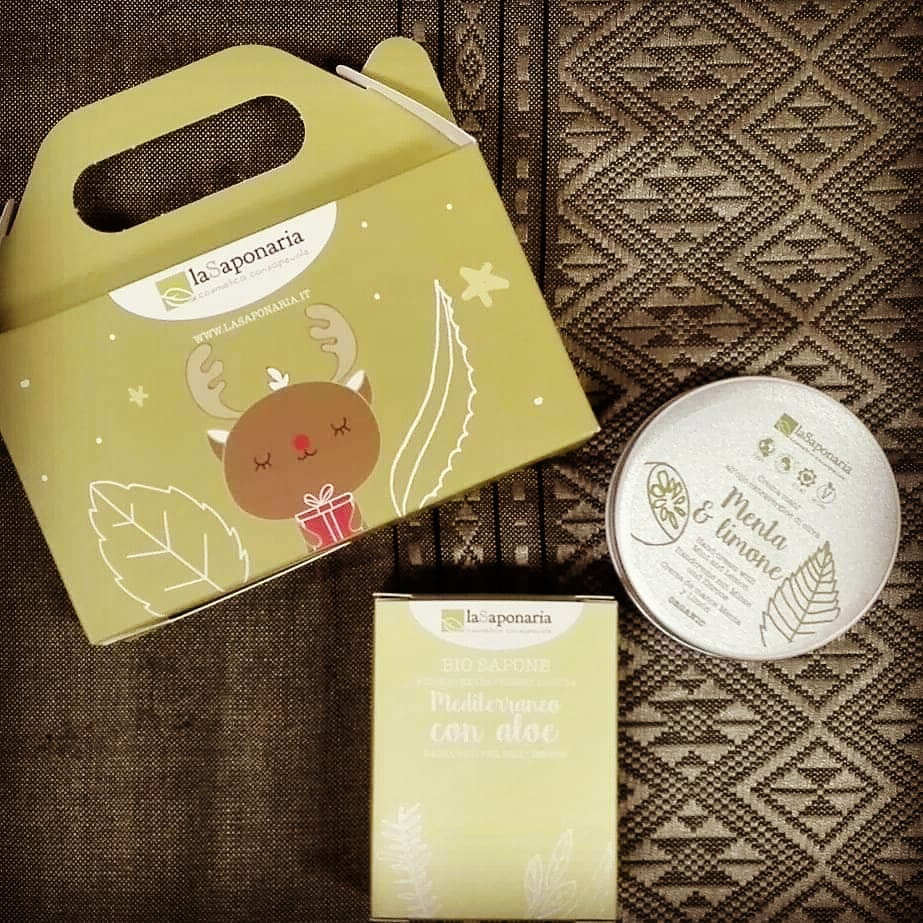 ProdottiEqual's tweet photo. ECO-BEAUTY A NATALE
da @la_saponaria
i nuovi kit e cosnetici senza plastica: saponi e creme solide biodegradabili.
Per un Natale ecosostenibile ๐ฑ
#lasaponaria #zerowastechristmas #equal #fossano #beauty #cosmesinaturale #cosmeticinaturali #fairbeauty #natale #regalo #idearegalo https://t.co/mNPuYgHQex