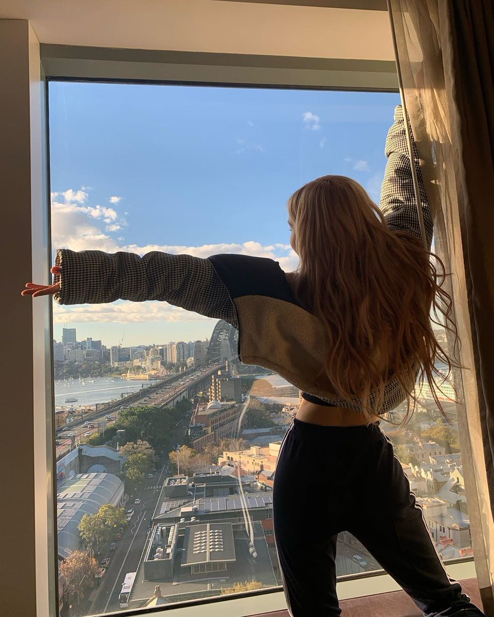 #roses_are_rosie
Found this from our last world tour. Miss u Australia π and I miss u Blinks. https://t.co/dbFSVe45ef