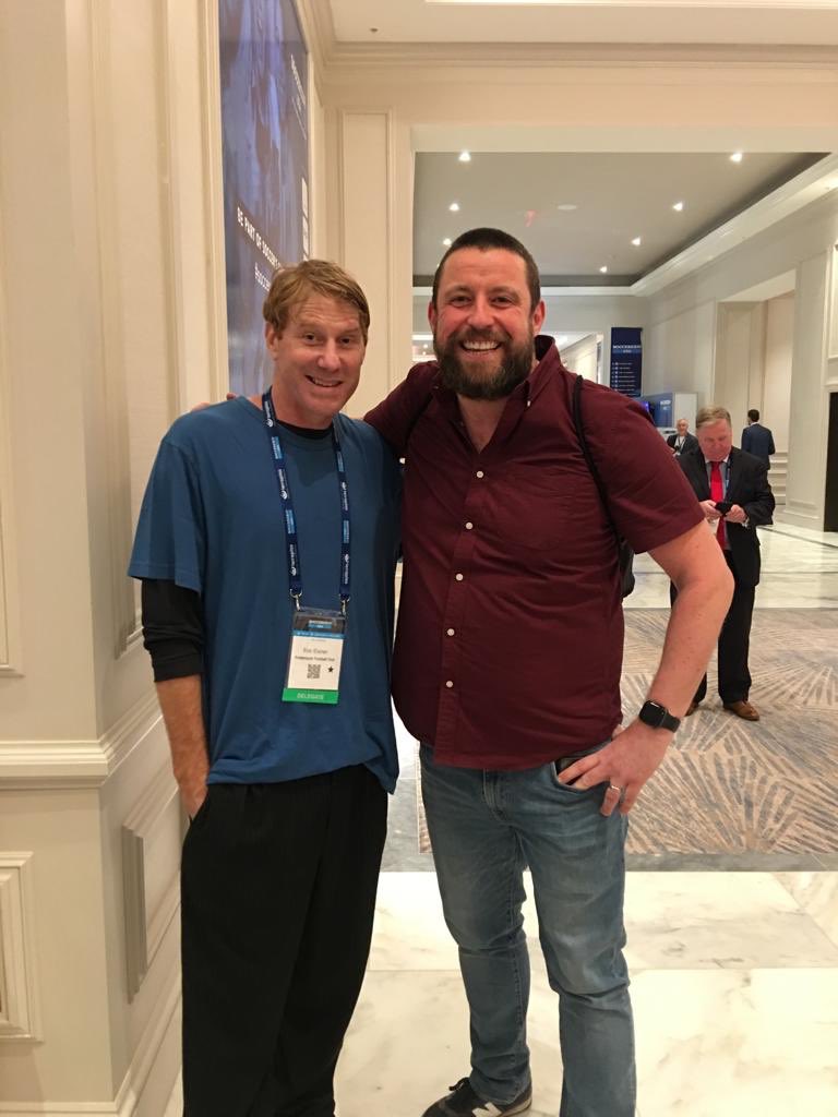 danpeachey's tweet image. Very pleased when my work and home life merged yesterday and I got to meet Pompey Director @eric_eisner at #SoccerexUSA, where I’m selling @IntonationLtd’s translation services. Thoroughly nice bloke who genuinely cares about Pompey and made time for me as I’m “family”. #PUP