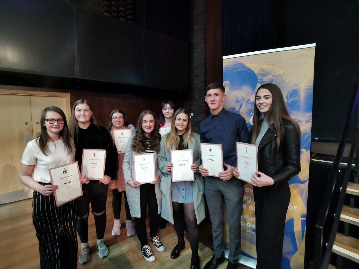 Caldervale pupils past and present receiving their Bronze DofE Awards last Night at the NLC Award Ceremony! Well Done Everyone...We are very proud of you all...Silver Next? @NorthLan_DofE @caldervale_dofe @CaldervaleHigh