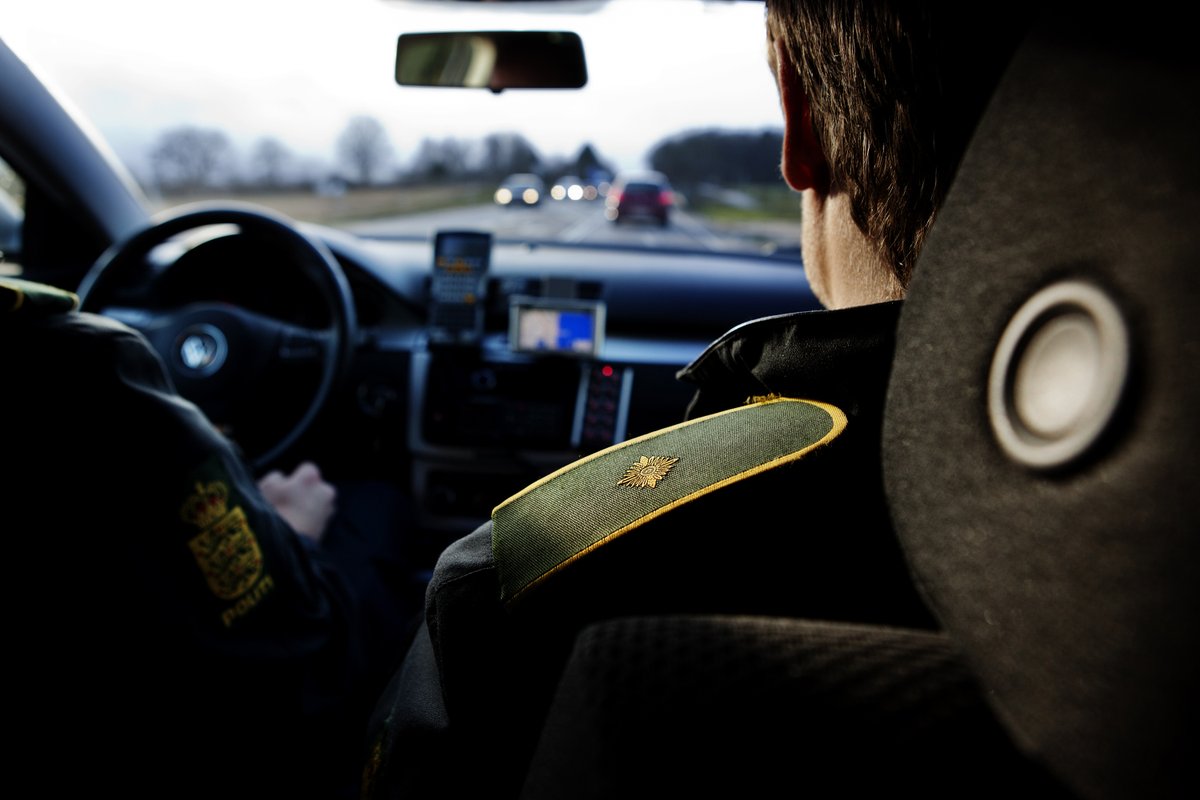 Tungvognscenter Øst har torsdag og fredag kontrolleret varebiler på Sjælland #politidk https://t.co/jDtJ3sZX7F https://t.co/Pa9lh7qtXb