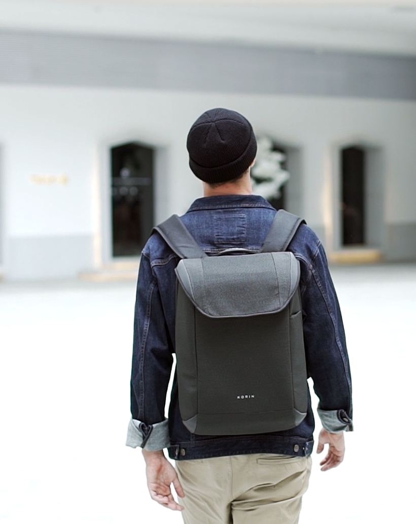 Gizmookofficial's tweet image. Keep all your valuables safe and secure with the ClickPack X Anti-Theft Password-Protected bag by @KorinDesign! 🎒Check it out on Indiegogo: 

indiegogo.com/projects/click…

#ClickPackX #KorinDesign #Bags