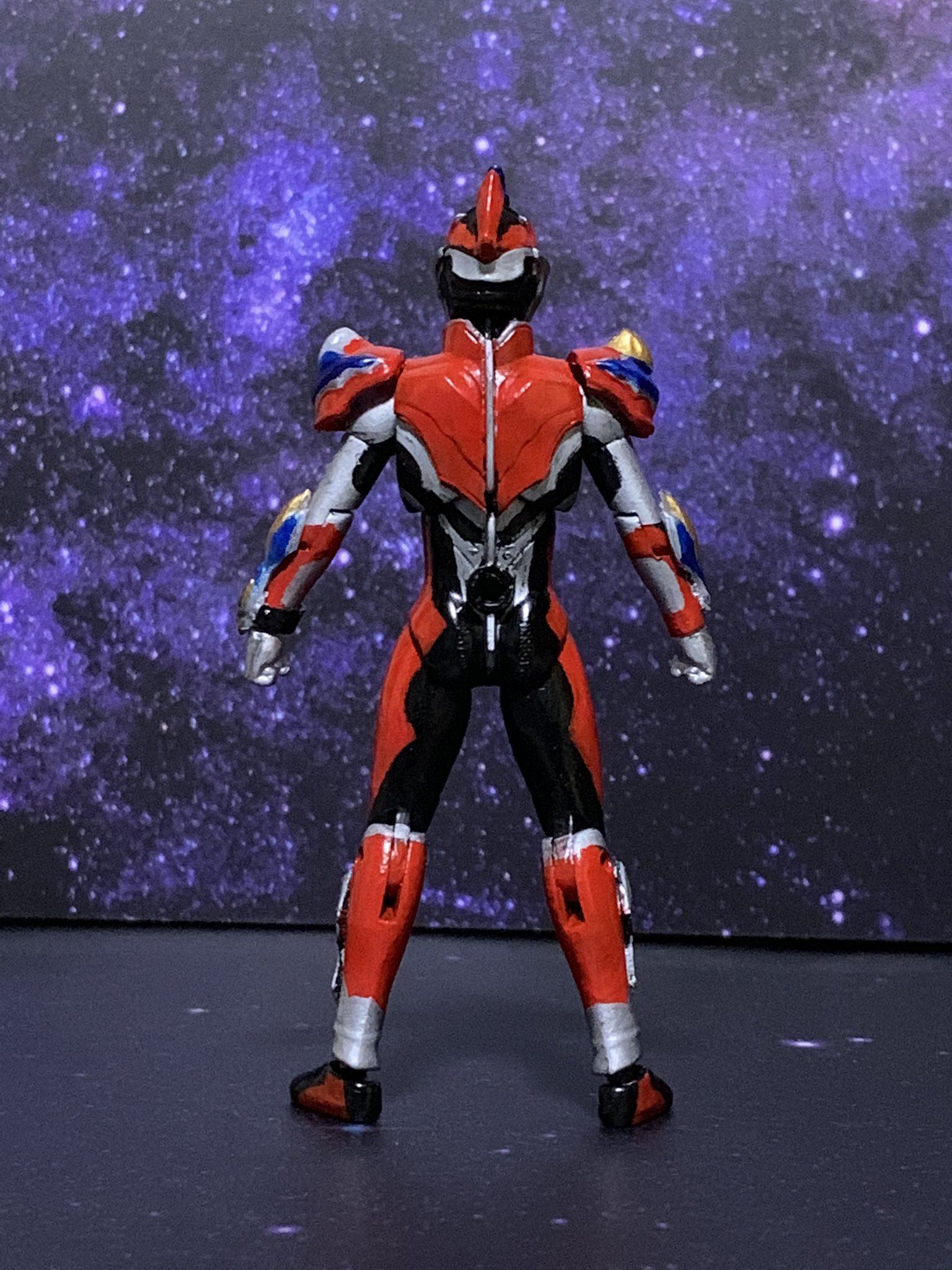 改造品S.H.Figuartsウルトラマンギンガビクトリー