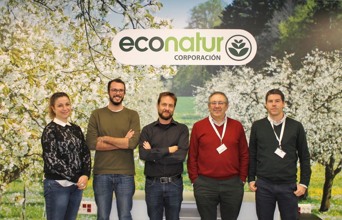 Econatur (@econatur_) on Twitter photo Hoy visita nuestras instalaciones Francisco Javier Cejudo, director del <a href="/IBVF_Sevilla/">IBVF</a> (centro mixto <a href="/CSIC/">CSIC</a> - <a href="/unisevilla/">Universidad de Sevilla</a> ) en el <a href="/cicCartuja/">cicCartuja</a>.
Francisco Javier se encargará de dirigir la tesis doctoral de nuestro técnico en #fisiología #vegetal, Óscar Montaño Hoy visita nuestras instalaciones Francisco Javier Cejudo, director del <a href="/IBVF_Sevilla/">IBVF</a> (centro mixto <a href="/CSIC/">CSIC</a> - <a href="/unisevilla/">Universidad de Sevilla</a> ) en el <a href="/cicCartuja/">cicCartuja</a>.
Francisco Javier se encargará de dirigir la tesis doctoral de nuestro técnico en #fisiología #vegetal, Óscar Montaño