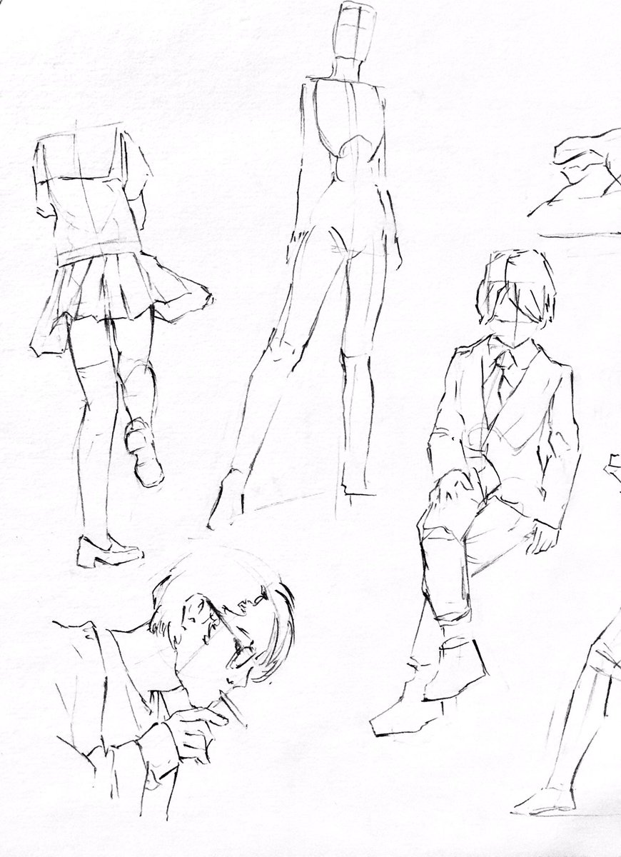 ポーズ練習です!

服を着ていると、途端にわからなくなったりして
自然にポーズ組み立てられる人は本当すごいなぁと思う 