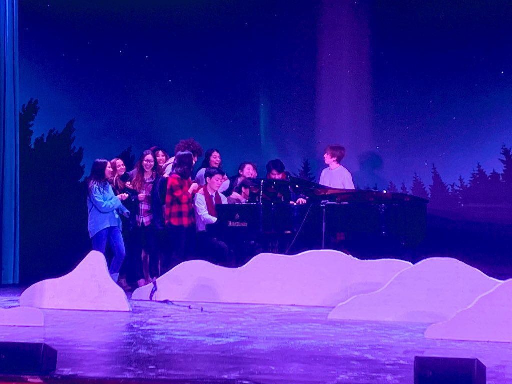 #Creativity at its best in tonights performance of Almost, Maine presented by @cisbstagecats! So many #courages #BOBCATS on the <a href="/CISBeijing/">Canadian International School of Beijing</a> stage. #CAS #myCISB