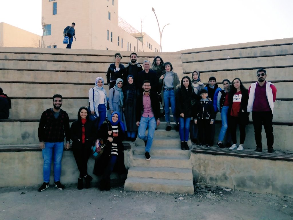 Sağlıklı yaşam, sağlıklı çevre ile olur.
 Yarının doğası bugünden yaratılır düşüncesiyle Daha yeşil bir kampüs için Tarih Topluluğu olarak meşe palamudu ve bademlerimizi diktik. <a href="/mardinartuklu/">Mardin Artuklu Üniversitesi</a> <a href="/ibrahimozcosar/">ibrahim özcoşar</a> <a href="/mehmetbayar1/">mehmet bayar</a> @ArtukluSKS
#mardinartukluuniversitesi #Mardin