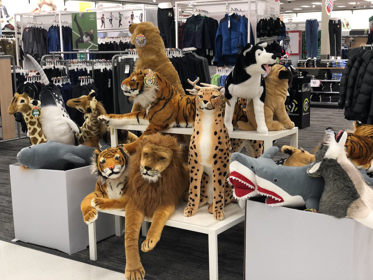 Lions🦁 and tigers 🐯and flying mythical creatures🦄🐉, oh my😱 #melissaanddoug <a href="/Target/">Target</a> #T1534 #targetvm #tistheseason