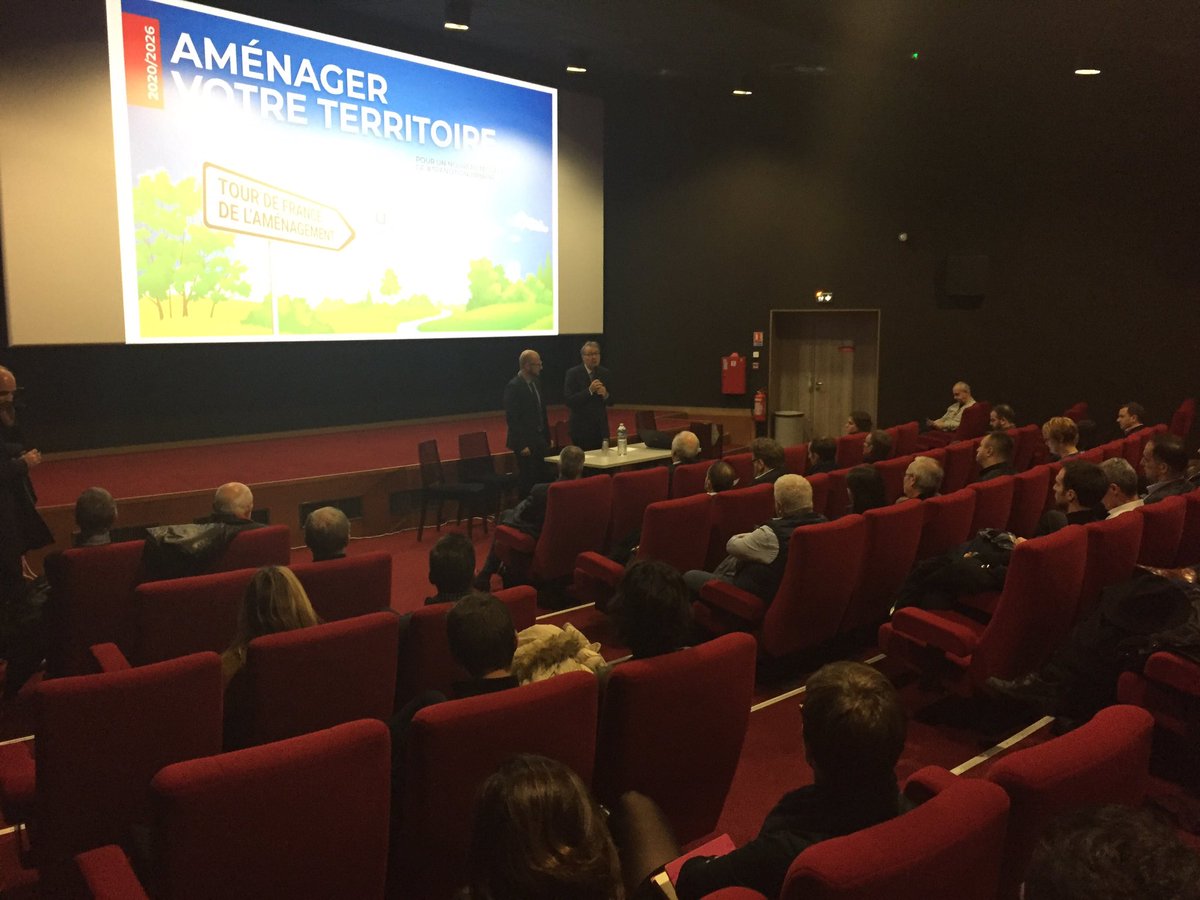 4eme étape du TDF de l’amenagement à Thionville : « Le rôle majeur des aménageurs c’est de porter la ville de demain en anticipant l’avenir des territoires et l’évolution de leurs fonctions». <a href="/Pierre_Cuny/">Pierre Cuny</a> <a href="/J_Denormandie/">Julien Denormandie</a> <a href="/j_gourault/">Jacqueline Gourault</a> <a href="/FRieussec/">François RIEUSSEC</a>