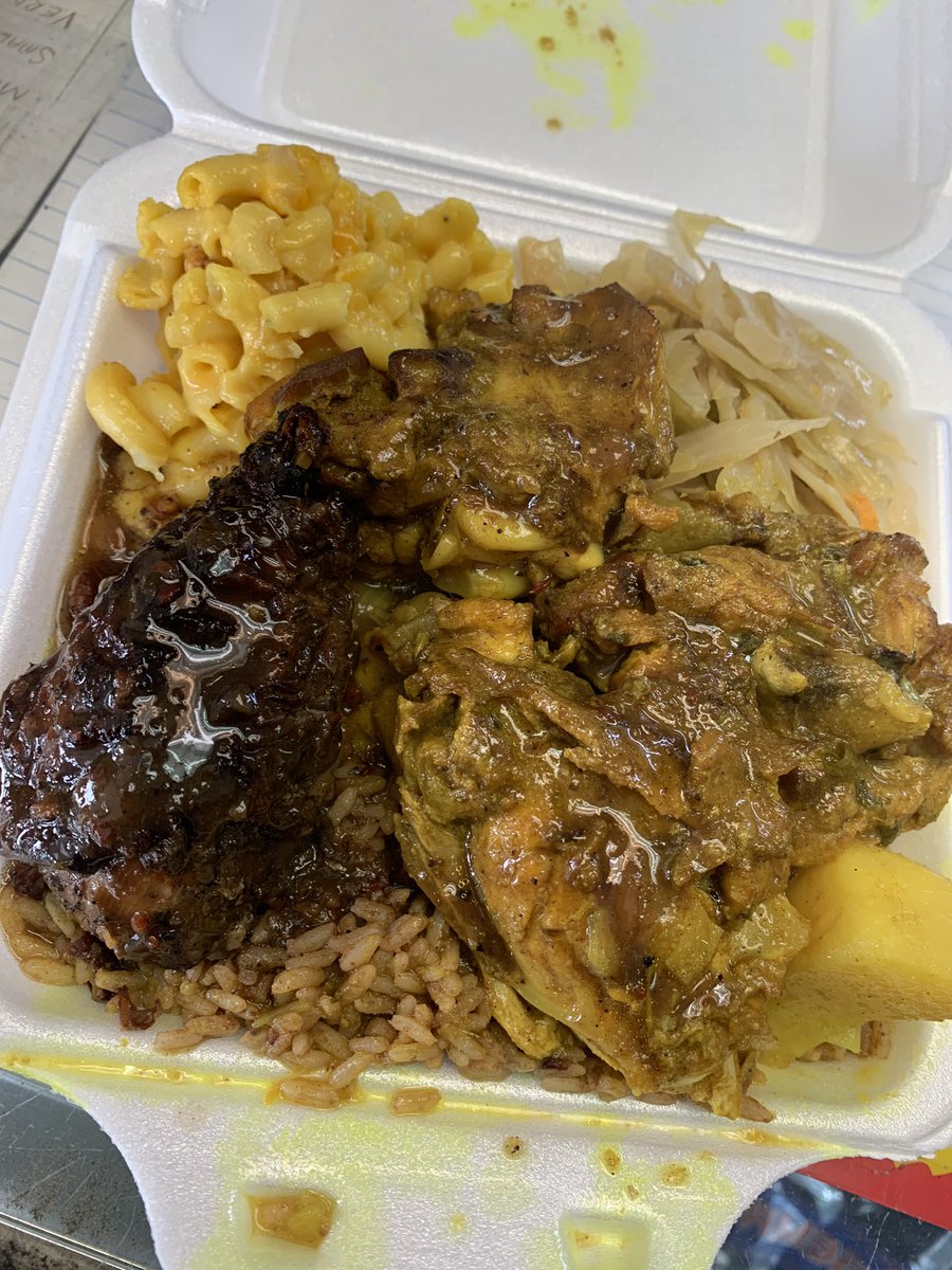Nook2x's tweet image. Happy Time, Portsmouth Va. 

Jerk chicken 
Curry chicken 
Rice and peas
Macaroni and cheese 
Cabbage
