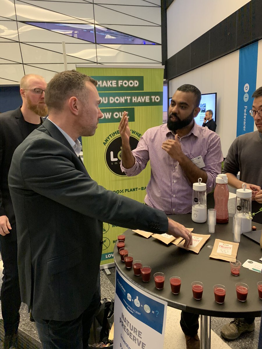 Lars87Ras's tweet image. Tak til vores seje tech start-ups for at præsentere visionære løsninger indenfor kunstig intelligens, AR, VR, likviditet og food tech til DI Fødevares årsdag @DanskIndustri @Virsabi_CPH ,VRDK, Moneyflowgroup, Abzu, Regen Farmer, Nextfood, Nature Preserve #dkbiz #dkpol #dkstartup