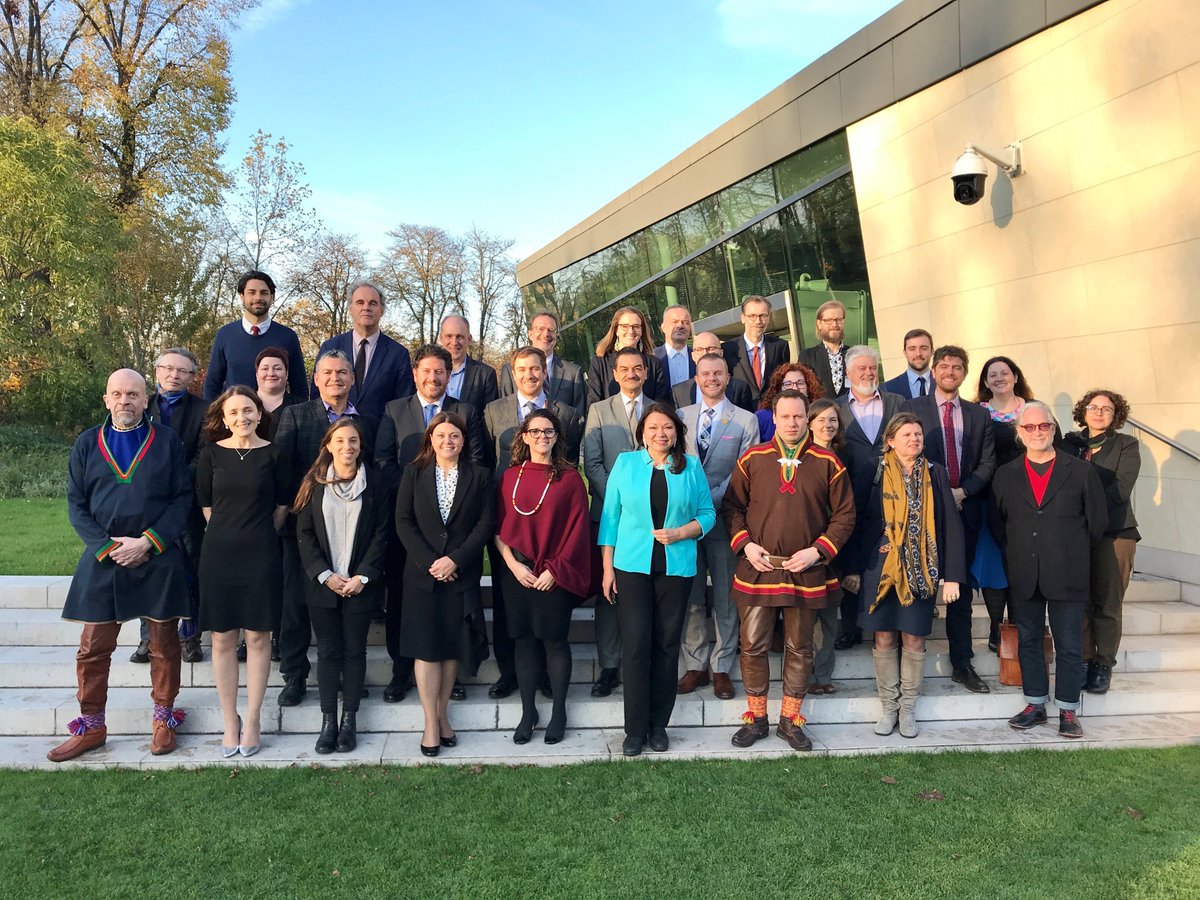 <a href="/OECD/">OECD ➡️ Better Policies for Better Lives</a> <a href="/OECD/">OECD ➡️ Better Policies for Better Lives</a>_Centre <a href="/OECDdev/">OECD Development</a> <a href="/Garcilazo_Enri/">Enrique Garcilazo</a> @ChrisMcOECD @Krawchenko_UVIC <a href="/TheNIEDB/">NIEDB</a> <a href="/cc_national/">National CC</a> Did you know? Gaps in well-being between Indigenous and non-Indigenous peoples are greater in #rural areas 🌳

Today, #Indigenous and country representatives met at the @OECD to share on priority issues to facilitate Indigenous economic development. 

➡️ oe.cd/2Mz