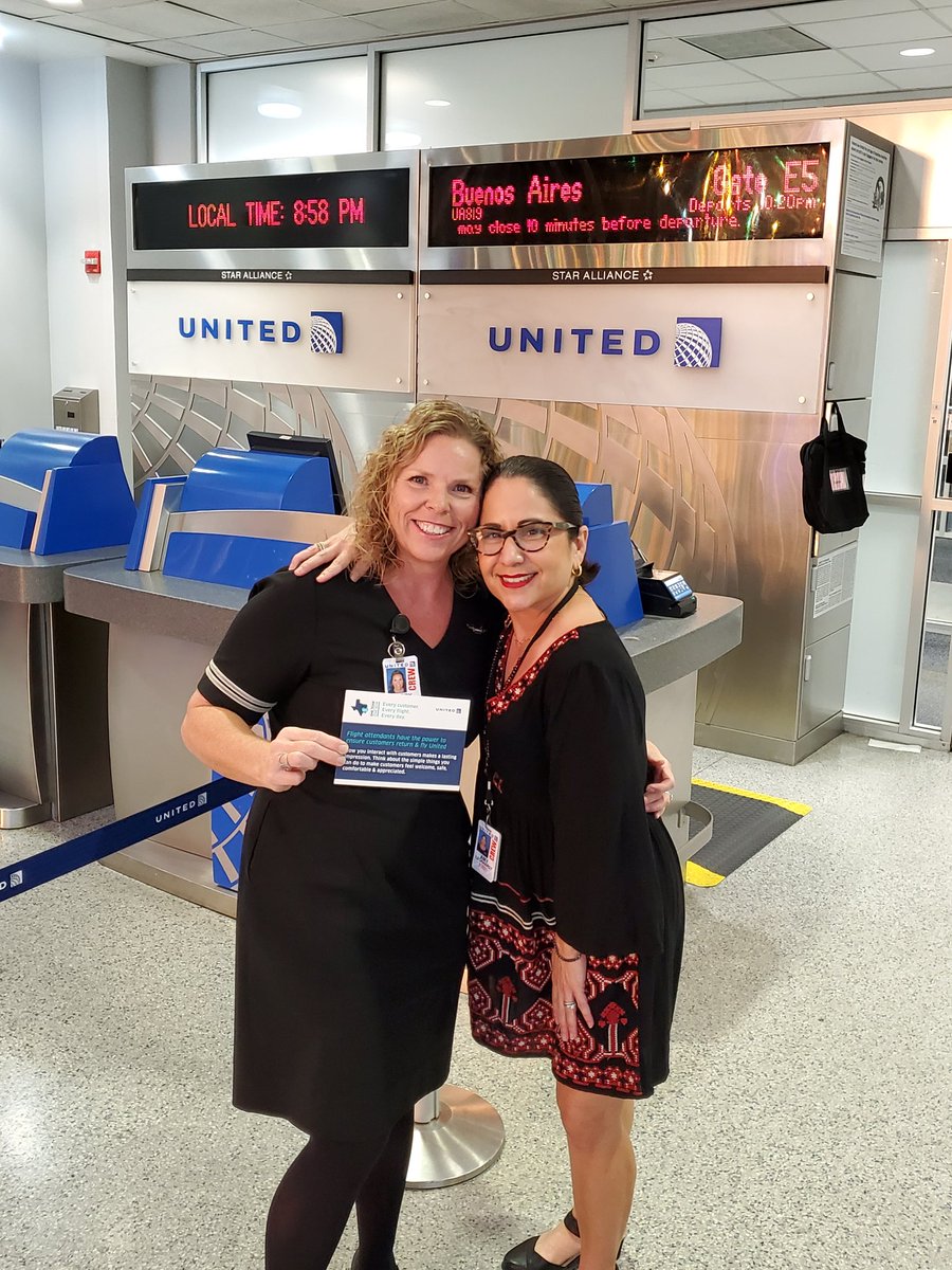 Houston flight attendants have the power to ensure our customers return & fly United! IAH to beautiful Buenos Aires. The FA life is the good life. @weareunited #beingunited #uaifsbaseIAH @crystalhIAH @rovolis