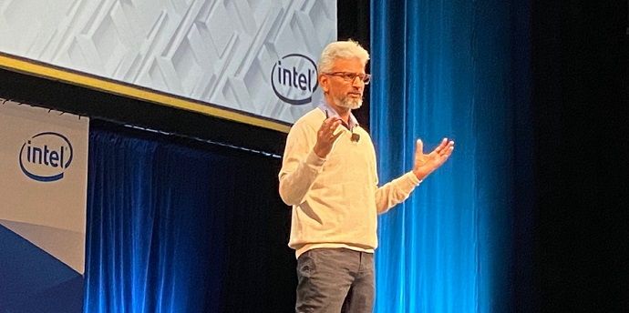 EvanKirstel's tweet photo. At #Supercomputing2019, @intel unveiled its vision for extending its leadership in the convergence of high-performance computing #HPC and #artificialintelligence #AI with new additions https://t.co/4aUR7c3woL @IntelHPC #SC19 #HPC #AI #CloudComputing #in⦠https://t.co/j5Qap4gNTa