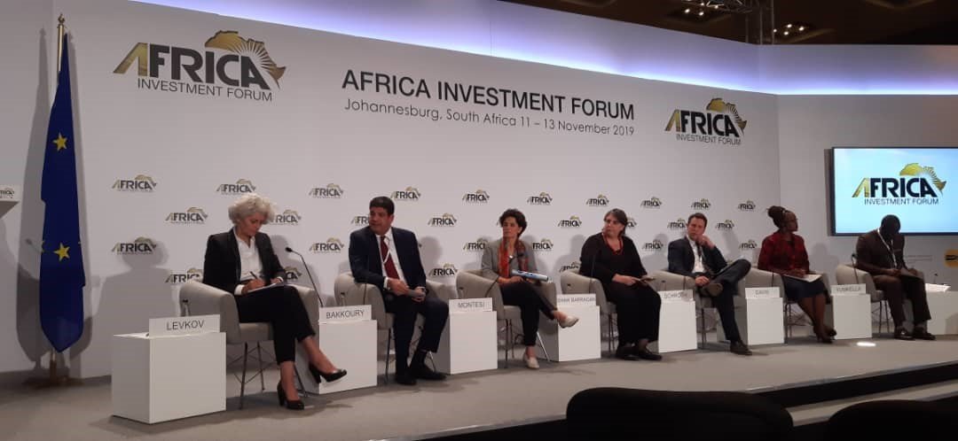 Energy4Europe's tweet photo. 🗨️"We need to move from words to kilowatts” - quoted from the EU-Africa platform of sustainable energy investments' recent meeting in Johannesburg 🇿🇦, where the potential for #renewableenergy and regionalisation in Africa was discussed. ➡️https://t.co/IDBqrBjUzx #SEIplatform https://t.co/pvmTDxyGwh