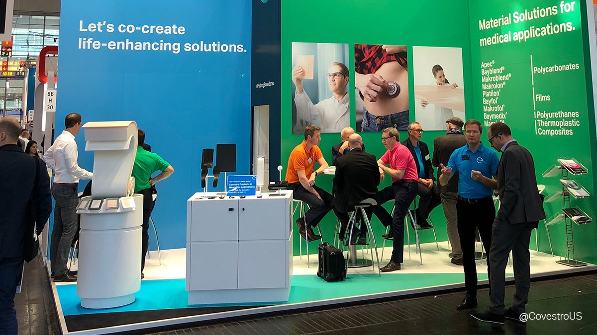 CovestroUS's tweet photo. Life-enhancing solutions: the #MEDICA2019 and #COMPAMED2019 shows are underway, and our representatives are demonstrating how our #polycarbonate materials are revolutionizing the medical industry.
Read more in our latest #Healthcare newsletter 📰 https://t.co/qzLHW662OM https://t.co/RqFNSdtJG3
