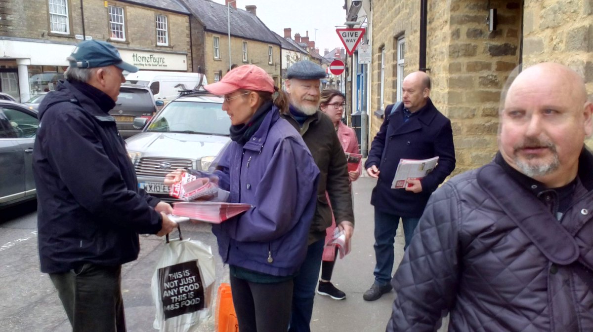 doggy_doo_doo's tweet photo. This #TerrysTeam doing what comes naturally.
#GetTheToriesOut #VoteLabour12December https://t.co/muc64KsndT