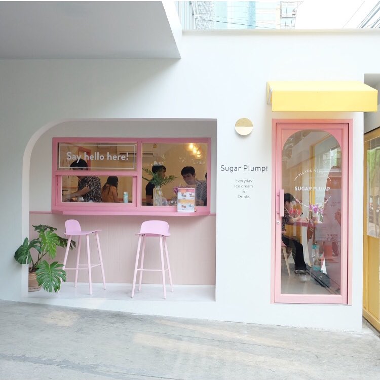 babebabereview's tweet photo. แกรรรร ร้านไอติมน่ารักปุ๊กปิ๊กมากกก แถมราคาดีย์ ในภาพเป็นโคนมินิ เลือกได้5รส ราคาเพียง 65 บาท อร่อยด้วย เดินทางสะดวกอีก กินได้ทุกวันไปเลยแม่
พิกัด : Sugar Plum ซอย สาธร 7 https://t.co/rQ5L4IN2Da