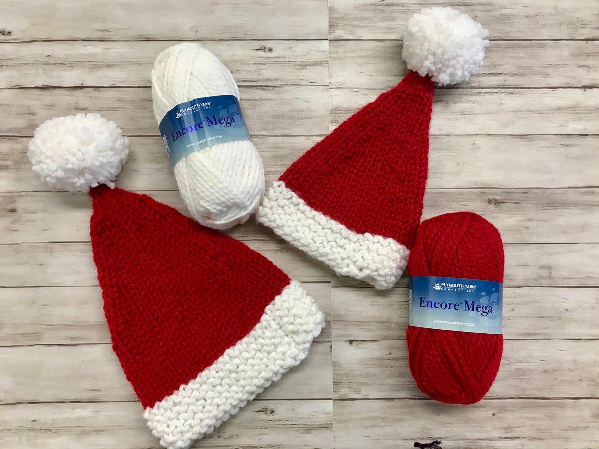 Free pattern download! Encore Mega Santa hat available in 3 sizes!  ravelry.com/patterns/libra…