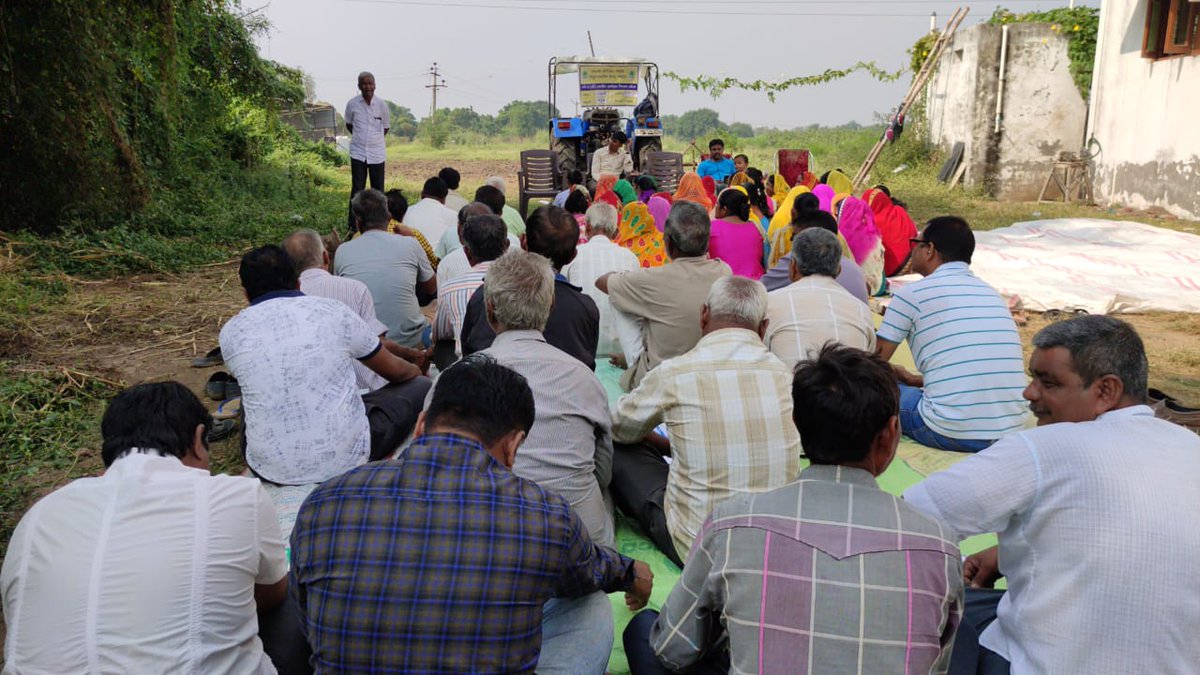 AtmaBharuch's tweet photo. આત્મા પ્રોજેકટ, ભરૂચ દ્રારા તા. 18/11/2019 અને 19/11/2019  ના રોજ  બી-2 (સી)તાલીમ કાર્યક્રમ જિલ્લા અંદર ઘટક હેઠળ ભરૂચ તાલુકાનાં  કરમાલી અને વેસદડા ગામે  ખેડૂતોને તાલીમ આપવામાં આવી @DDOBHARUCH1 https://t.co/ShPvNw1VIF