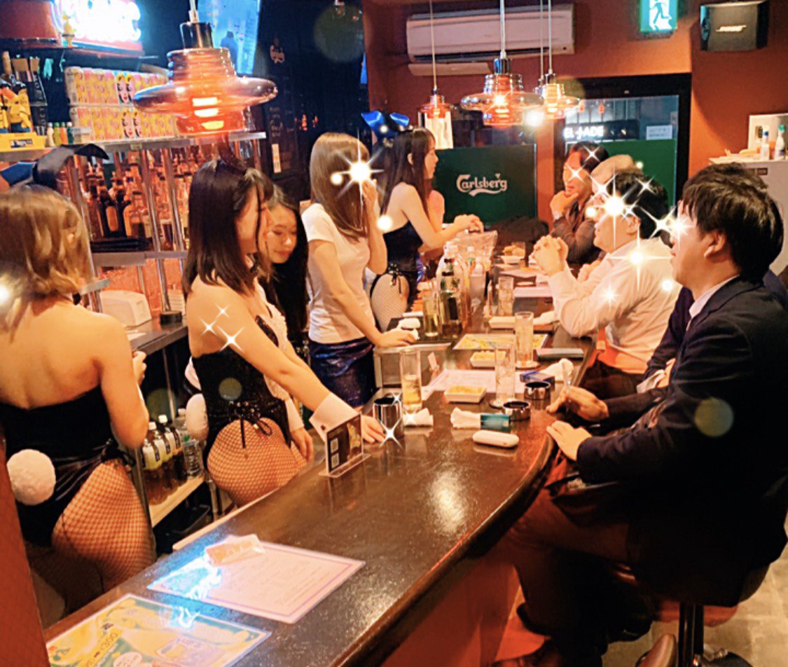 池袋のうさぎ Twitter પર 池袋 ガールズバー こんばんは エビスです 只今すぐご案内できます 是非飲みにきてください 池袋 池袋西口 コスプレ バニーガール Gbw リンカーン グラビア 東京ガールズバー 水着 池袋ガールズバー 池袋バー