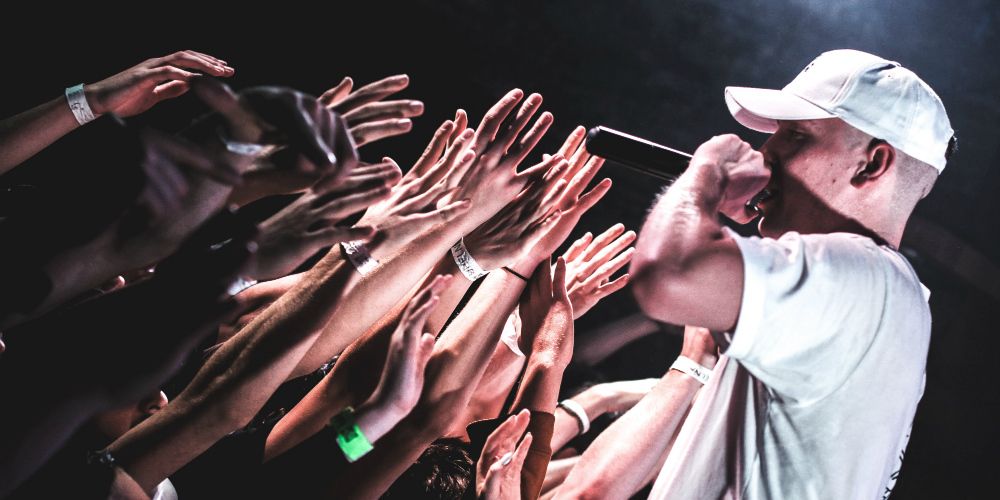 Inderdaad, bereik is nog geen aandacht. Hoe kun je klanten echt boeien? buff.ly/35fQbUP #customerengagement