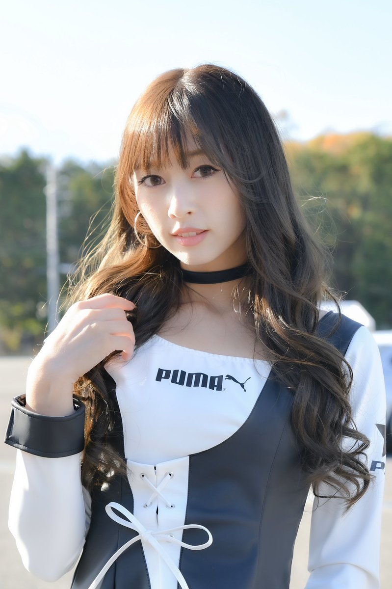 miyarmiyar0910's tweet photo. 2019.11.17
PUMA×IPS GERMAN CAR MEETING 2019
PUMAサーキットクイーン
林紗久羅さん@884sakuchan1210 

PUMAコスは、さくちゃんもお気に入りのカッコ可愛いコスチュームでした(*´꒳`*)
(撮影対応ありがとう😊)
#PUMA #IPS #GCM2019
#林紗久羅 https://t.co/ynwETh1IWn