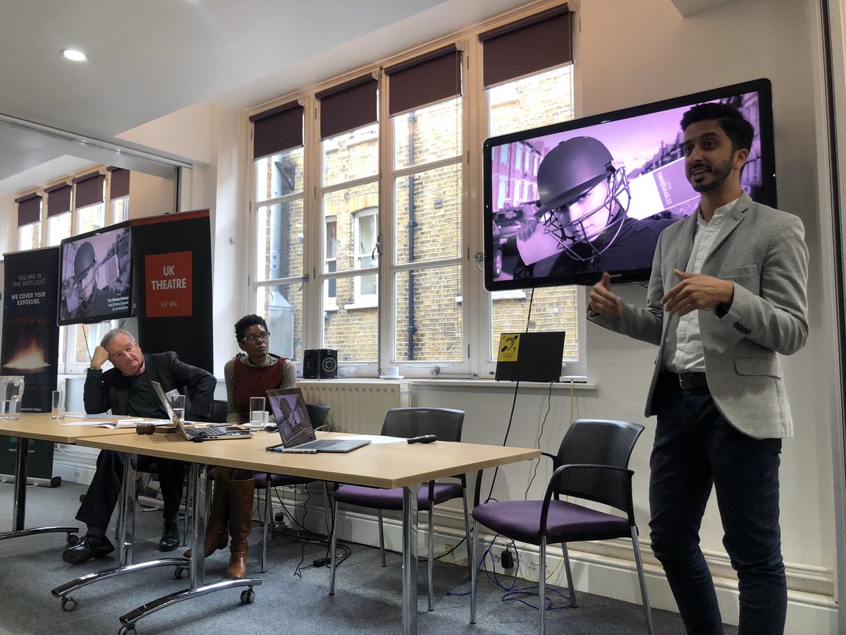 AfterDigitalUK's tweet photo. A brilliant workshop delivered by @asadd from @_unmistakables on the importance of delivering a diverse and inclusive approach via our comms channels 🤯👏🏻 #comms19 @uk_theatre https://t.co/bvLbrwHNoQ