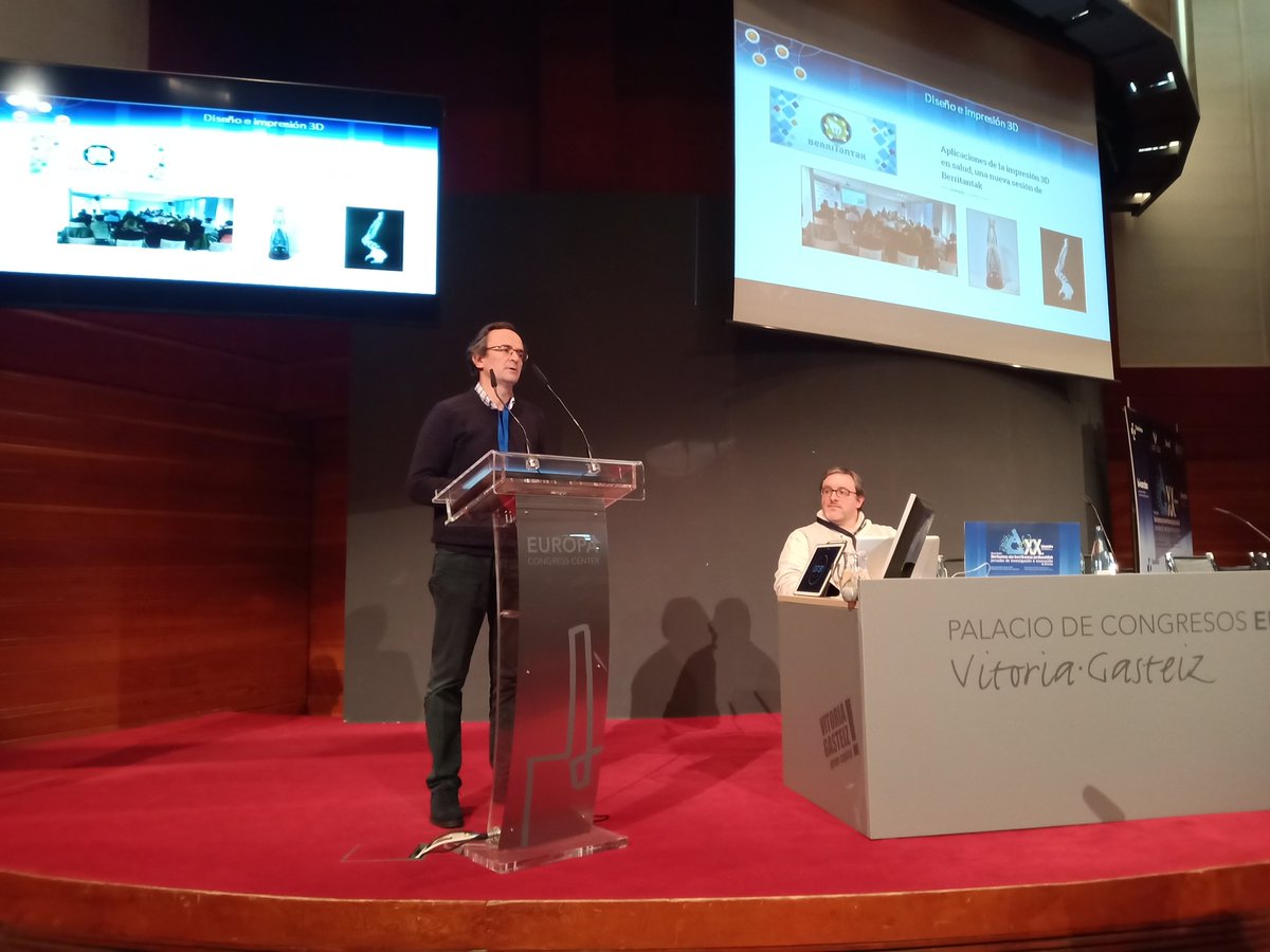 daniel_gurbindo's tweet photo. Comienzan los casos de éxito.
@gonzagagaray @OSIArabaESI @IIS_Bioaraba @Itemas 
#jornadasBioaraba2019 https://t.co/OoHJt2b7zb