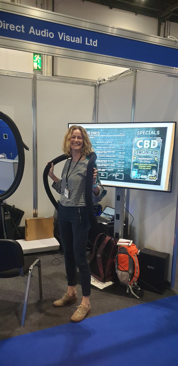 Debbie from <a href="/TheCloudCasting/">CloudCasting</a> modelling our @KarrayUk Anaconda speakers! Something different 😁