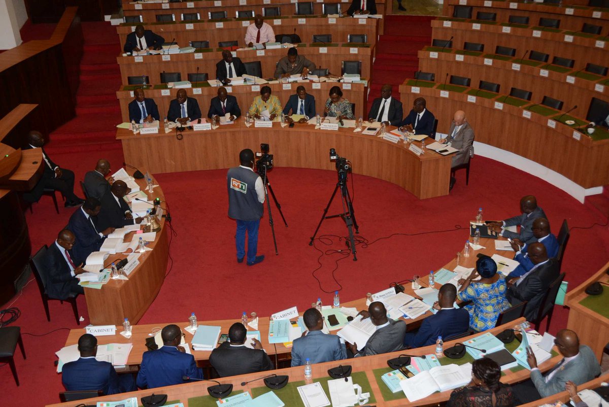 <a href="/assnatci/">Assemblée Nationale de Côte d'Ivoire</a>
La Ministre <a href="/niale_kaba/">Niale KABA</a> était devant les députés membres de la commission des affaires économiques et financières, le mardi 19 novembre, dans le cadre de l'examen du projet de loi portant budget de l'état pour 2020.