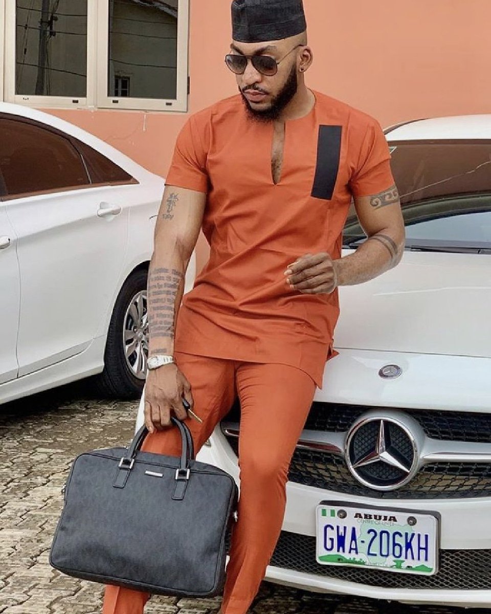 DoosAdonis's tweet image. Let's discuss the outfit...