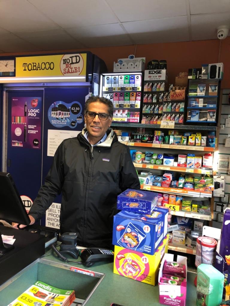 SalesStrictly's tweet photo. Our exclusive Tangerine team have been busy as ever selling/distributing delicious Refreshers, Fruit Salad, Wham and Dipdab softies!  All new distribution points in the photos below and all very well received by the happy retailers! https://t.co/t5MCoYHGK7