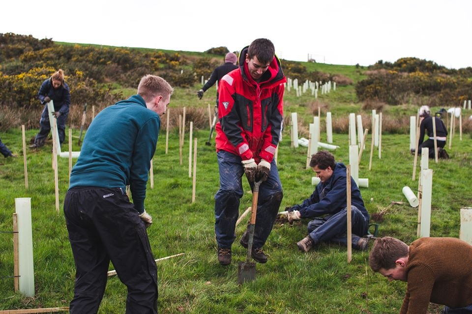 Are you based in / around Lancaster? Check out the Forrest Hills planting event this coming Monday: facebook.com/events/7838286… #bigclimatefightback #iwill4nature