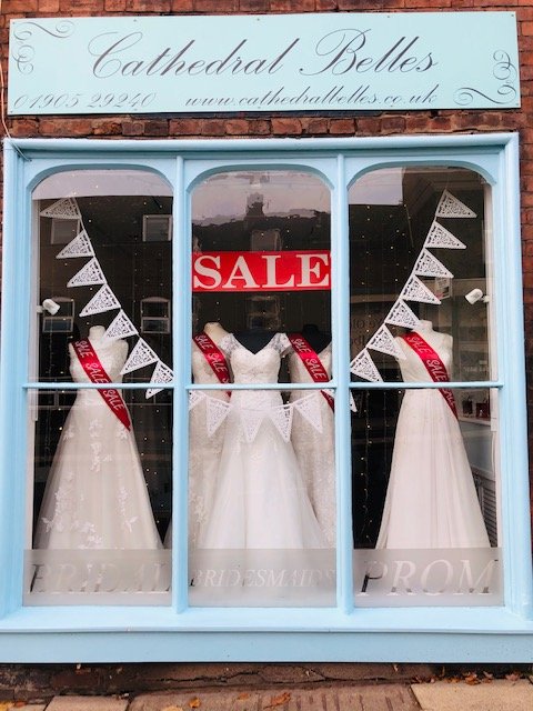 Good Morning #WorcestershireHour We are pleased to share with you are #bridalsale window for November 2019. All New Orders will receive 10% Off & All Sale Dresses will receive a further 20% Off the marked price until the 30/11/19 #shoplocal #supportourhighstreet #bridalsalemonth