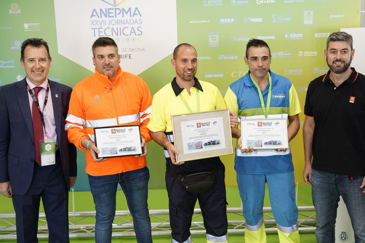 AnepmaJornadas's tweet photo. El III  #OptiwasteChallenge by @RenaultTrucksEs en #AnepmaTenerife ya tiene ganadores;
👉👉👉👉
🥇Salvador Chica de #RivaMadrid
🥈Antonio Martínez de #Emaya
🥉Miguel Ángel Caballero de #Sadeco
.
FELICIDADES A LOS GANADORES

#EspacioAnepma https://t.co/yibVmrc1q6