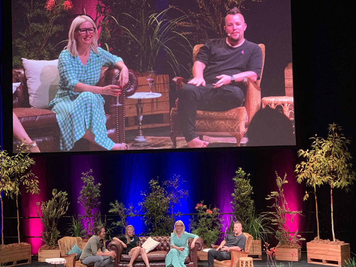 Keynota's tweet photo. Anyone looking for some #entrepreneur #keynote speakers who are willing to deliver on the ‘real’ side of founder Journeys look no further than @MurrayDG @ElaineStead @andre_eikmeier @SashaBaranikov @_southstart #SouthStart19 https://t.co/QkmqvsWxX1